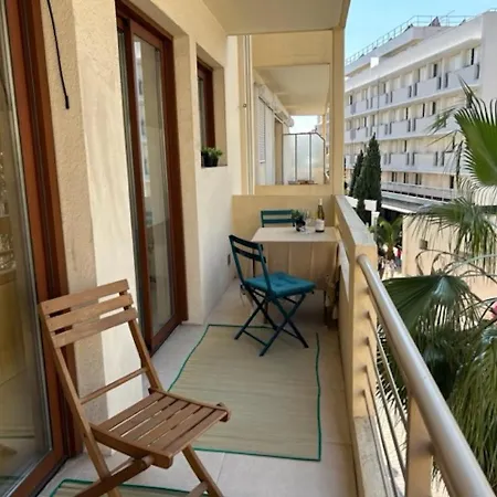 Le Bristol Apartment